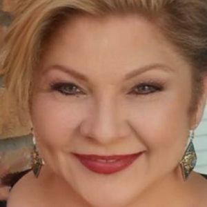 Meet your Posher, Janet